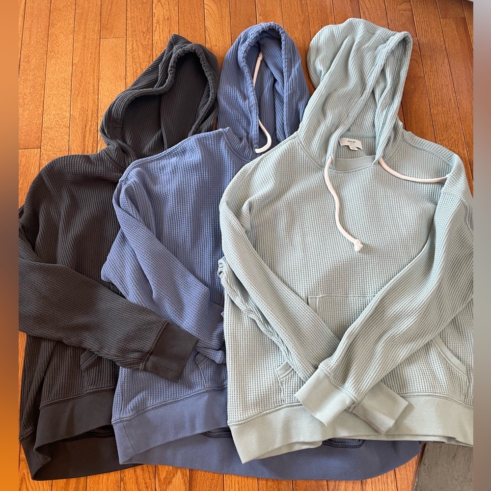 3 Aerie Waffle Hoodies - Picture 10 of 10